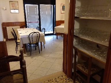 Foto Casa indipendente a Medicina Via Nuova di 435 m² con 18 locali