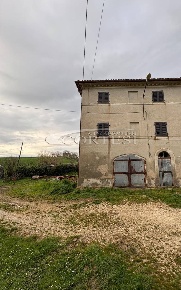 Foto Appartamento a San Costanzo di 150 m² con 3 locali in vendita