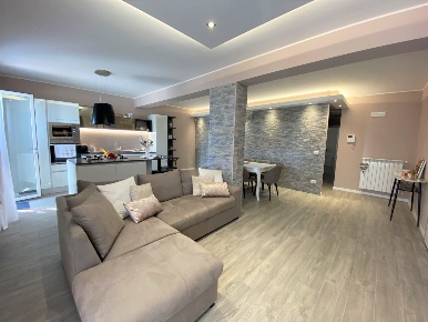 Foto Appartamento in Via Santagati Famiglia 20, Misterbianco di 105 m²