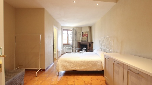 Foto Appartamento in Via Fillungo 113, Lucca Piazza Napoleone - San Michele