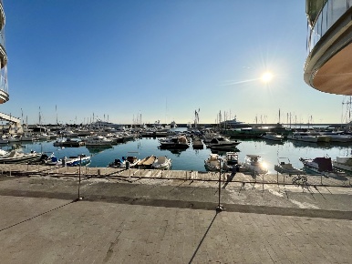 Foto Appartamento in Piazzale John Fitzgerald Kennedy 5M, Genova Carignano