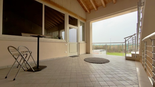 Foto Appartamento in Via Olmi, Chiari di 164 m² con 3 locali in vendita