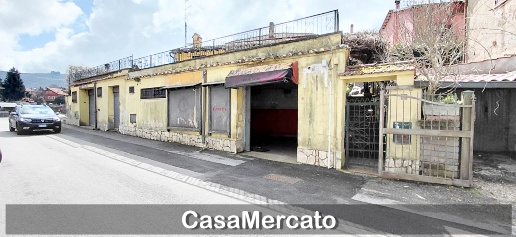 Foto Locale commerciale in Via Monte Pennolo, Rocca di Papa Centro di 55 m²