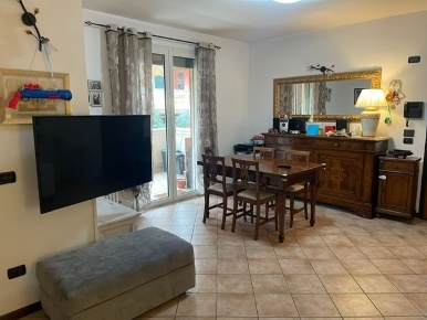 Foto Appartamento in Via Consolare Rimini-San Marino 125, Rimini di 80 m²