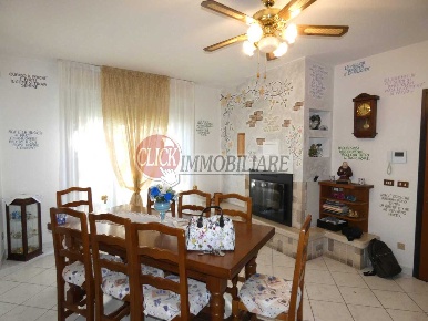 Foto Appartamento a Scarperia e San Piero Sant'agata di 130 m² con 6 locali