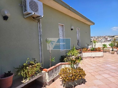 Foto Appartamento in Via Antonio Vivaldi 6, Priolo Gargallo con 3 locali