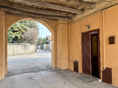 Foto Appartamento in Via Manzoni, Concorezzo Centro di 60 m² con 2 locali