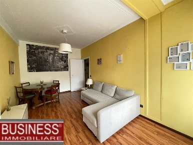 Foto Appartamento in Via Losanna, Milano Cenisio di 75 m² con 2 locali