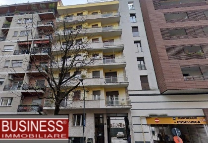 Foto Appartamento in Via Losanna, Milano Cenisio di 75 m² con 2 locali