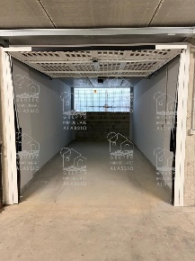 Foto Box in regione san rocco, Alassio Parco San Rocco, Tetti Rossi, Loreto