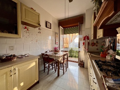 Foto Appartamento in Via Buozzi, Limbiate Centro di 70 m² con 2 locali