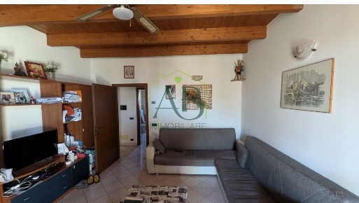 Foto Villa bifamiliare a Ravenna di 160 m² con 6 locali in vendita