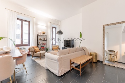 Foto Appartamento in Viale Monte Santo 10, Milano Porta Nuova di 165 m²