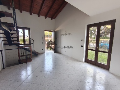 Foto Villa a schiera a Bedizzole Piazza di 170 m² con 4 locali in vendita