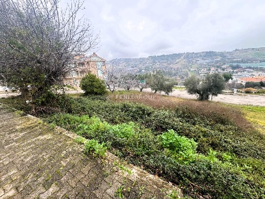 Foto Terreno industriale in MADRE TERESA DI CALCUTTA 0, di 600 m²