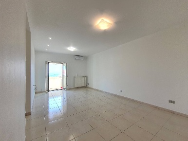 Foto Appartamento in via Domenico Marincola Pistoia, Catanzaro di 115 m²