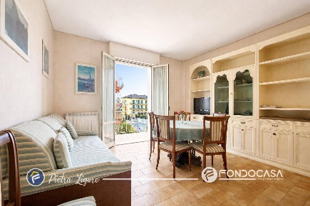 Foto Appartamento in Via Pollupice, Pietra Ligure Centro di 66 m²