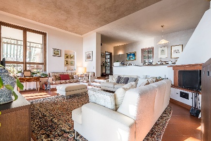 Foto Villa unifamiliare in via Giuseppe Verdi 23, Roletto di 410 m²
