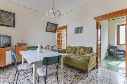 Foto Appartamento in Via Roma, Marciana Marina Centro di 57 m² con 3 locali