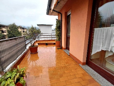 Foto Appartamento in Via G.Borghini 11, Collebeato Centro di 150 m²