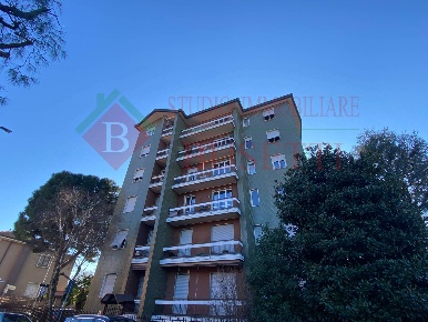 Foto Appartamento in VIA  VERGA, Legnano Legnarello di 105 m² con 3 locali