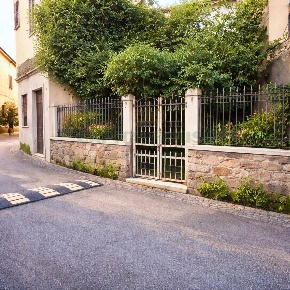 Foto Rustico a Lauro di 140 m² con 5 locali in vendita