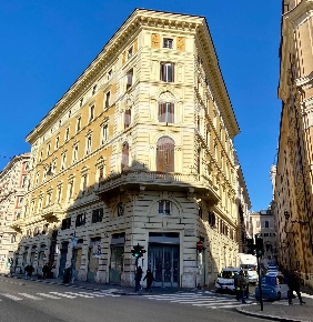 Foto Appartamento in Corso Vittorio Emanuele Ii 251, Roma Via Giulia