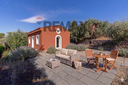Foto Appartamento in CONTRADA VALLONE ROSSO SNC, Biancavilla di 90 m²
