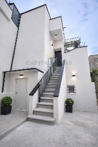 Foto Case semi ndipendenti a Palma Campania Centro di 80 m² con 3 locali