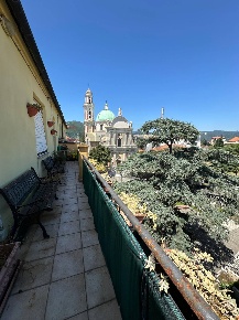 Foto Appartamento in piazza san giovanni battista 7, Vado Ligure di 125 m²