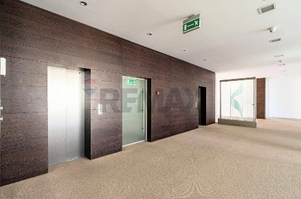 Foto Ufficio in Via Giovanni da Udine 15, Milano Certosa di 456 m²