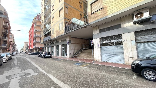 Foto Posti auto in Via Ugo Foscolo 42, Grottammare Centro di 25 m²