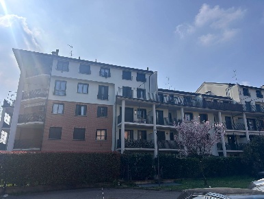 Foto Posti auto in Via Carlo Levi snc, Senago di 25 m² con 1 locali