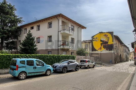 Foto Attico in VIA A. MANZONI 20, Medolago di 100 m² con 3 locali