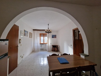 Foto Appartamento a Terricciola Centro di 70 m² con 4 locali in vendita