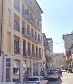 Foto Appartamento a Voghera Centro Storico di 85 m² con 4 locali in vendita
