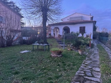 Foto Villa unifamiliare a San Giuliano Terme Pontasserchio, Pappiana