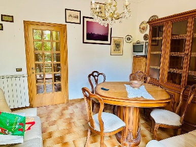 Foto Appartamento a Monteriggioni di 85 m² con 6 locali in vendita