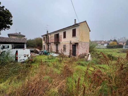 intera palazzina in vendita a Casteggio