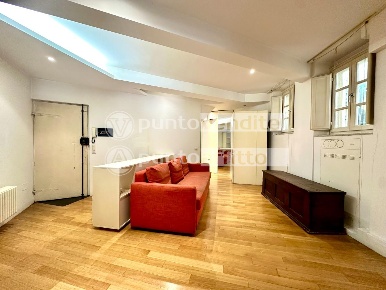 Foto Appartamento a Lucca Piazza Anfiteatro - Torre Guinigi di 67 m²