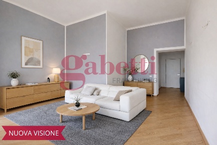 Foto Appartamento in Cavour, Napoli Sanità di 90 m² con 3 locali in vendita