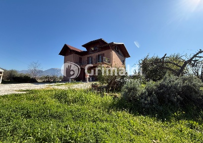 Foto Casa indipendente in Via antica snc, Bellizzi di 300 m² con 7 locali