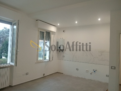 Foto Appartamento a Falconara Marittima Centro di 100 m² con 3 locali