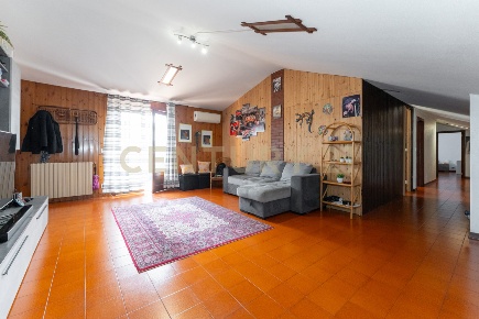 Foto Attico in Via Maugeri 76, Valverde di 100 m² con 3 locali in vendita