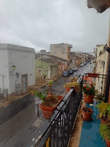 Foto Villa bifamiliare a Canicattini Bagni di 264 m² con 7 locali