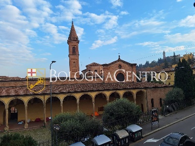 Foto Appartamento in Via San Mamolo, Bologna Colli San Mamolo di 100 m²