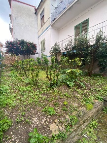 Foto Appartamento in via p menna, Domicella Centro di 70 m² con 3 locali