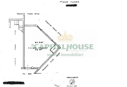 Foto Locale commerciale a Casalnuovo di Napoli di 81 m² con 1 locali