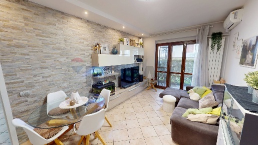 Foto Appartamento in via Giuseppe Giusti 1, Rodano Lucino Rodano di 80 m²