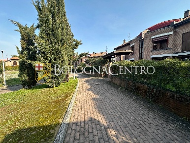 Foto Appartamento in via Ivo Peli, Casalecchio di Reno Ceretolo di 120 m²